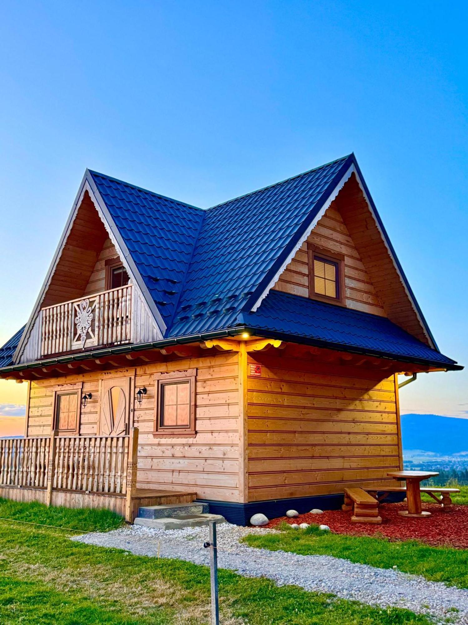 Styry Pory Roku Apartment Gron ภายนอก รูปภาพ